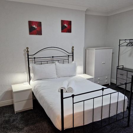 Birtley'S Diamond 3 Bed Apt, Sleeps 6 Guests Birtley  Buitenkant foto