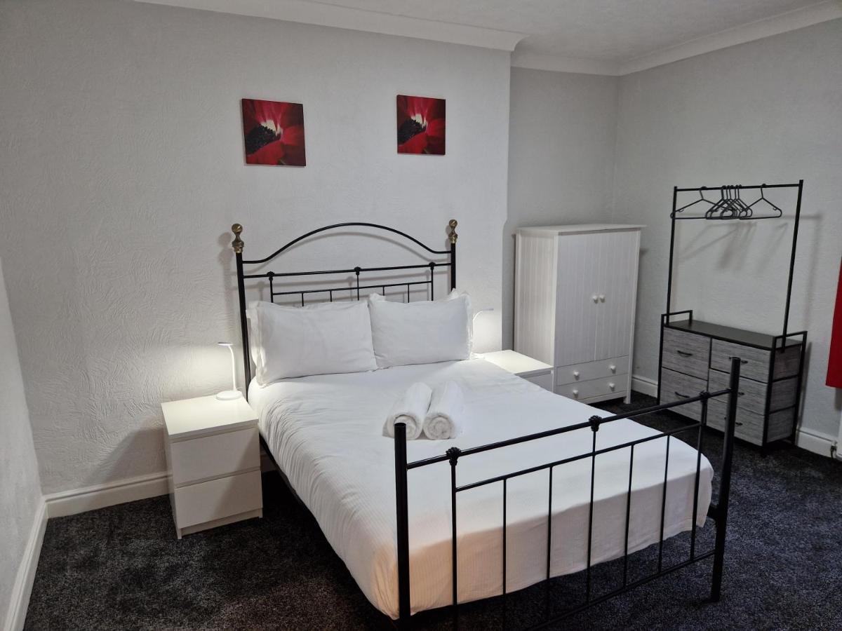 Birtley'S Diamond 3 Bed Apt, Sleeps 6 Guests Birtley  Buitenkant foto